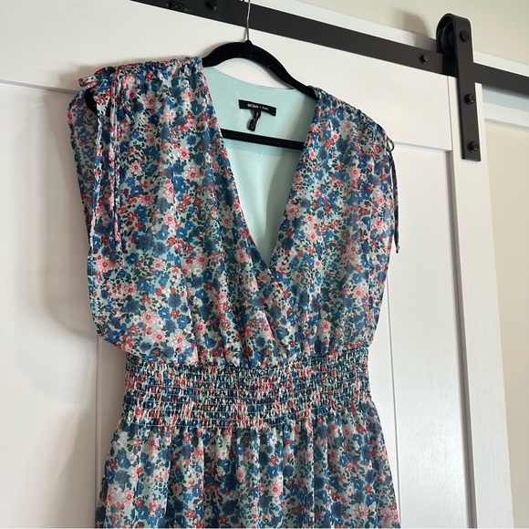 BCBG PARIS Dress Size Large - Picture 2 of 7